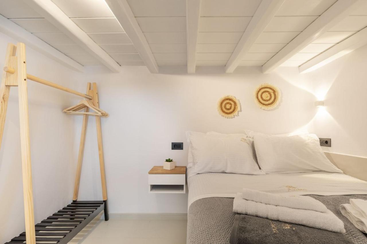 Ivi Mykonean Suites Mimoza Ornos Beach Екстер'єр фото