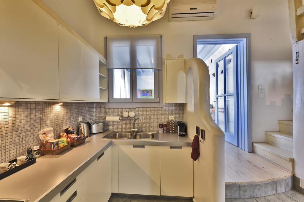 Ivi Mykonean Suites Mimoza Ornos Beach Екстер'єр фото